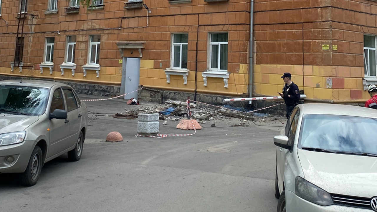 В Сети появились кадры с места происшествия, гд...