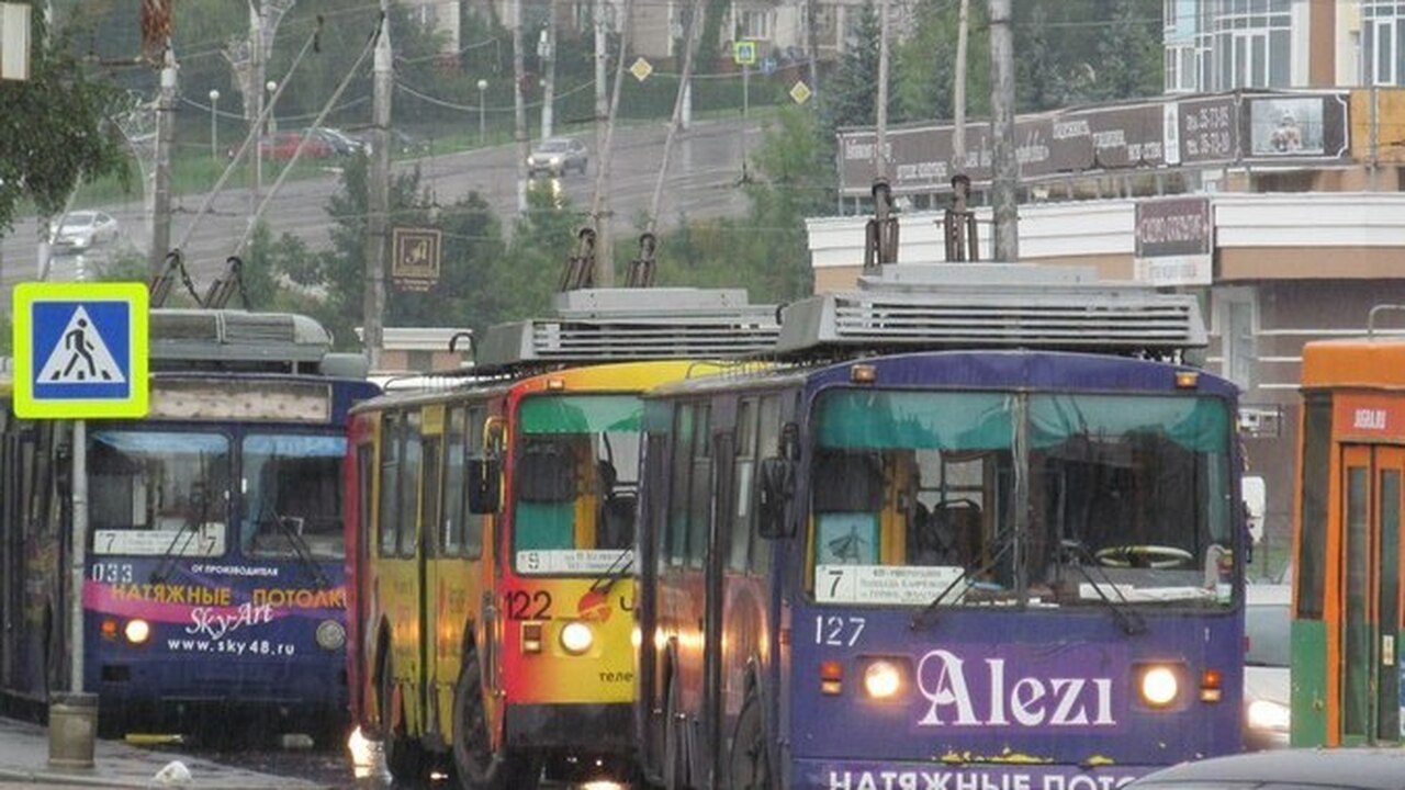 В Петрозаводске троллейбусный маршрут отправили...