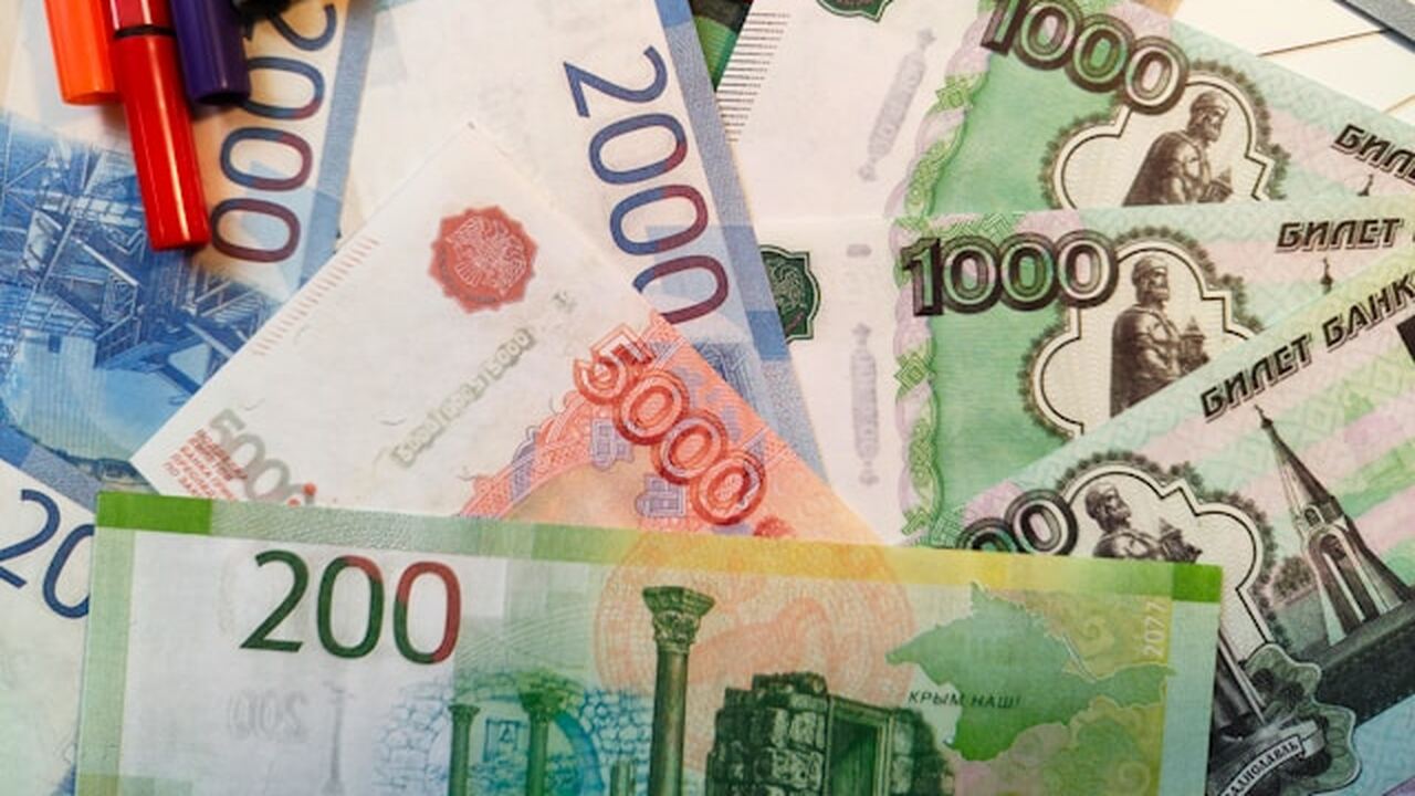 В Прионежском районе полиция остановила мопед A...