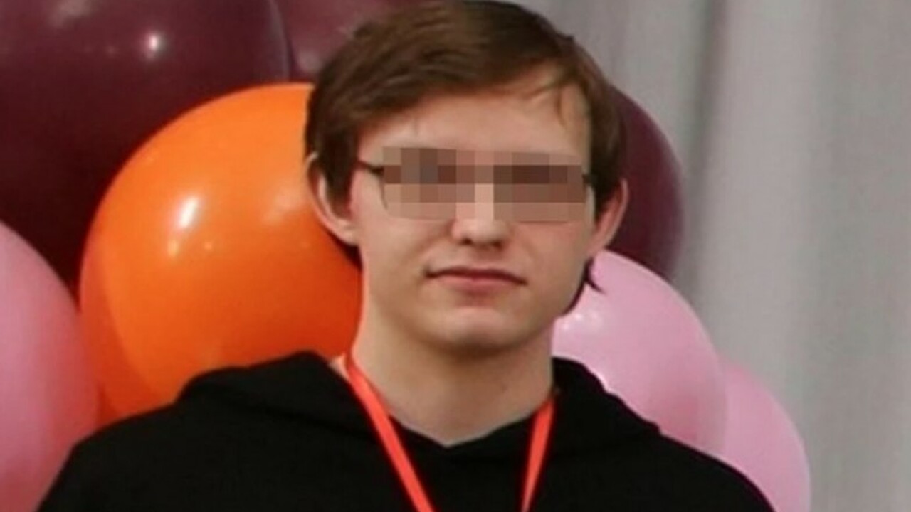 Мертвый 19-летний студент пролежал несколько дней в душевой общежития: случайно обнаружили только после длинных выходных Мертвый 19-летний студент пролежал несколько дн...
