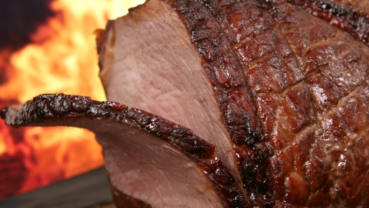 Ученые раскрыли пользу свинины для людей старше 65 лет Новое исследование показало, что нежирная свини...