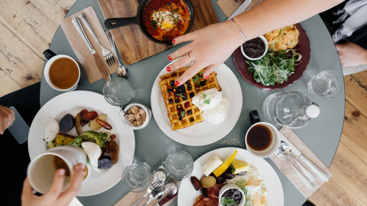 Ученые назвали три полезных варианта завтрака, ...