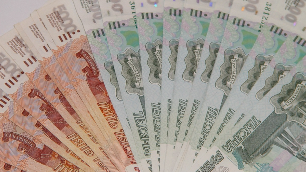 С 10 ноября сотрудники «КамАЗа» возвращаются к ...