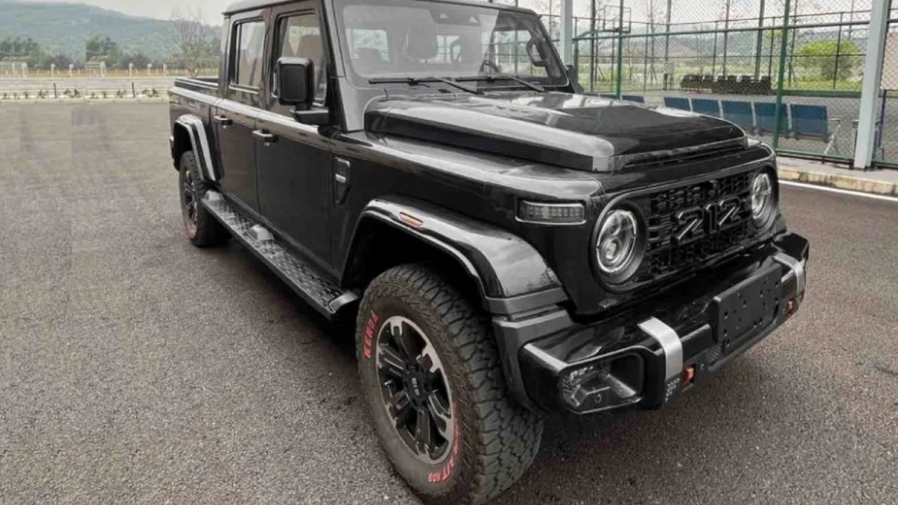 Появились фото нового пикапа на базе китайского «Уазика» BAW 212 Китайская компания BAW представила новую модель...