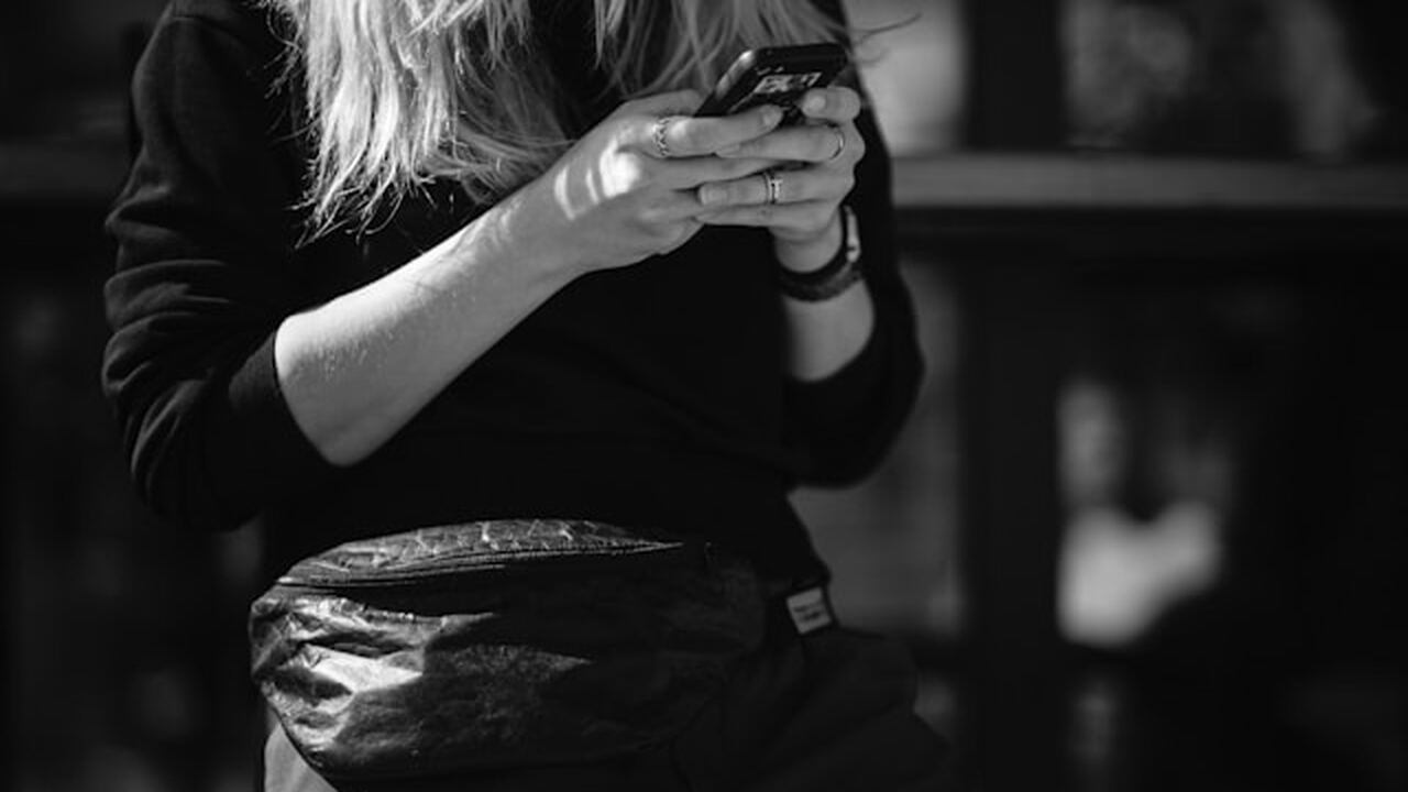 Интерес к кнопочным телефонам в последние годы ...