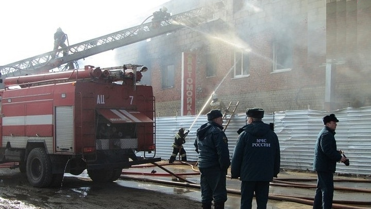 В Петрозаводске за сутки потушили 3 крупных пожара