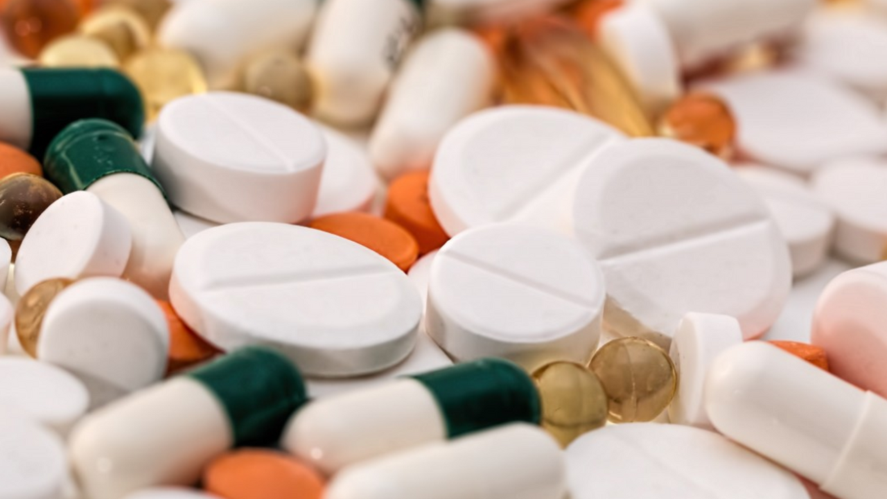 Ученые перечислили 17 лекарств, опасных для печени Международная группа исследователей представила...