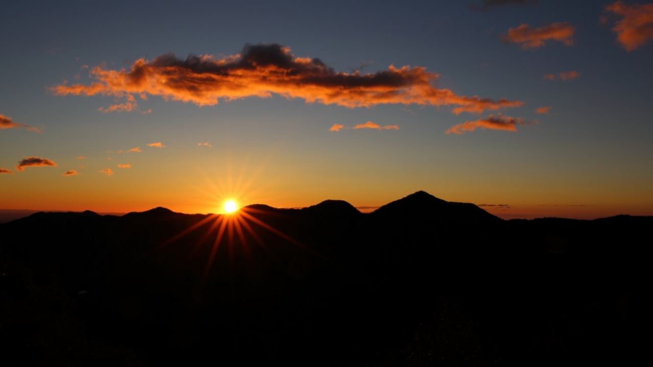 Специалисты прогнозируют, что мощное облако сол...