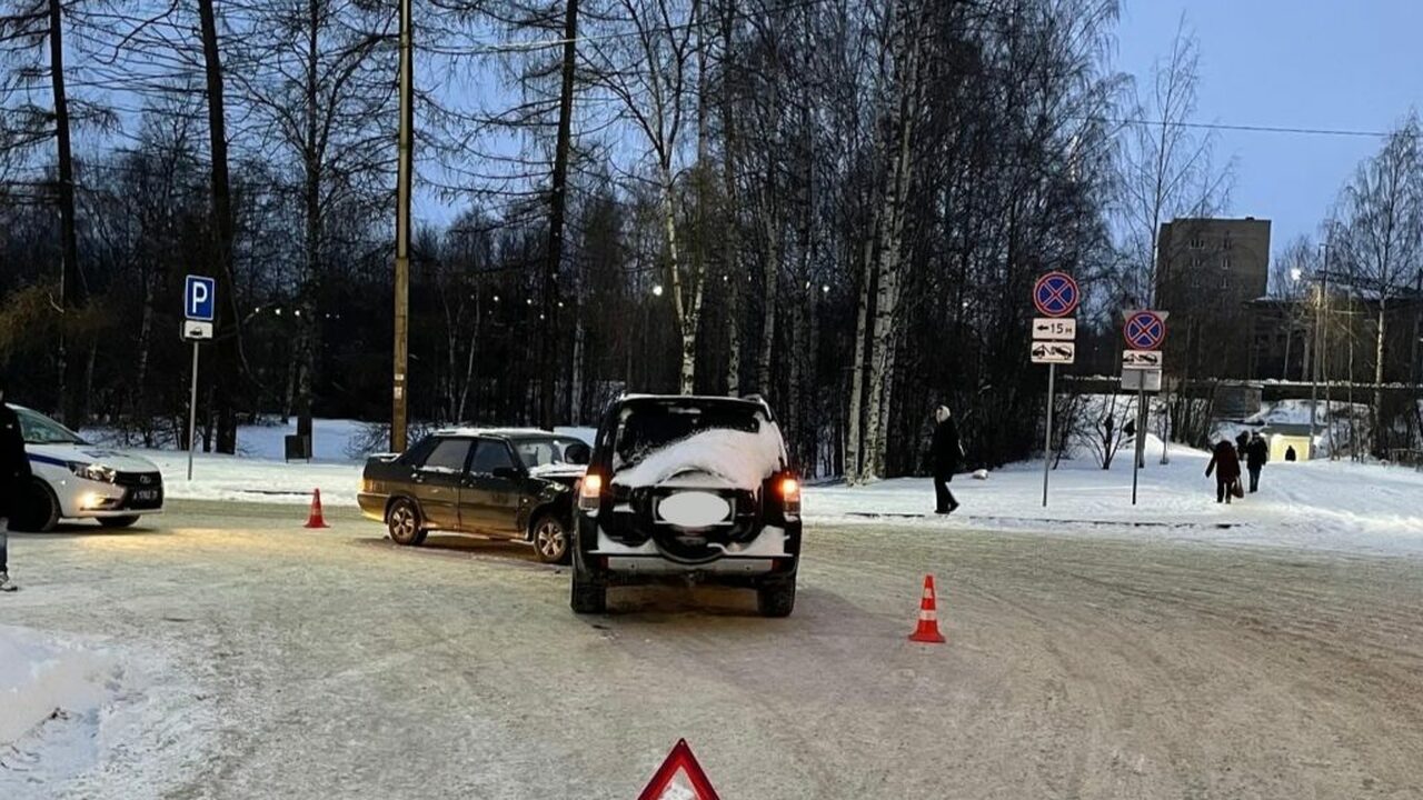 В Петрозаводске в результате ДТП пострадала 22-...