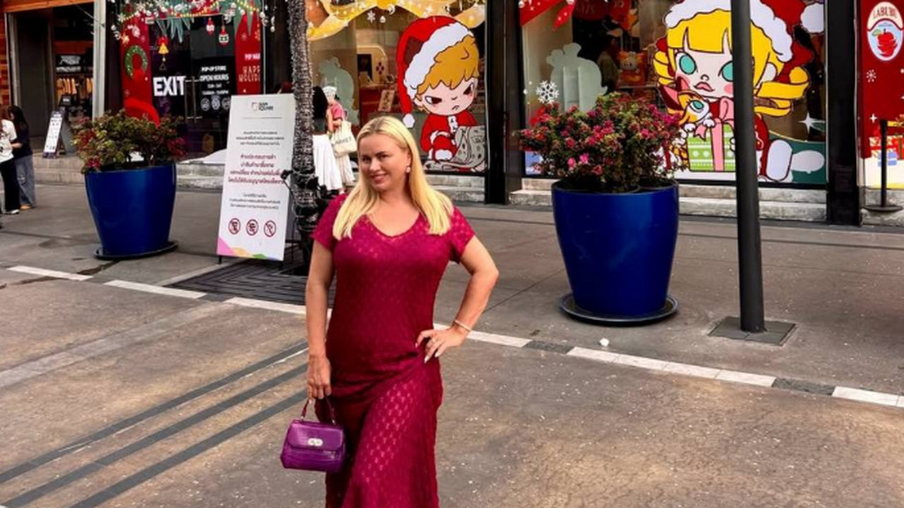 Певица Анна Семенович призналась, что вместе с ...