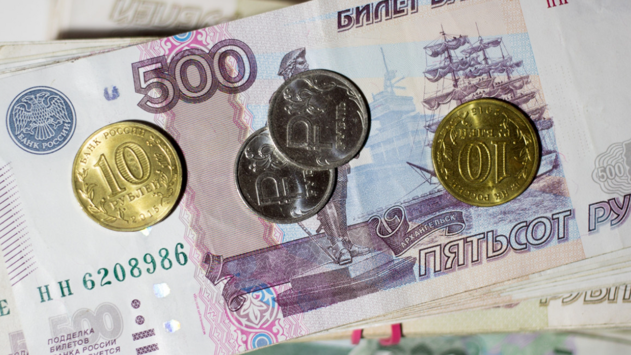 В декабре часть пенсионеров получит сразу две пенсии: кто и почему Депутат Госдумы Екатерина Стенякина пояснила, к...