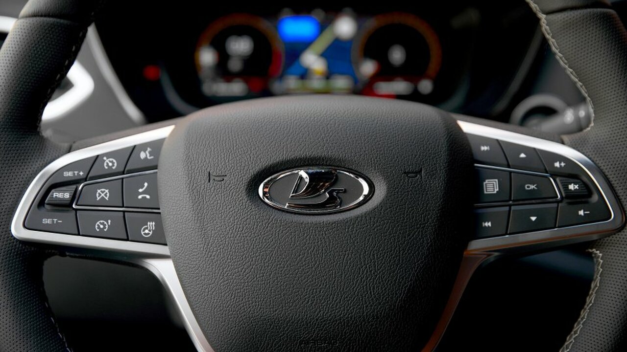 Lada Vesta прошла 182 500 км: что за это время сломалось и сколько стоит содержание Редакция подвела итоги длительного тест-драйва ...