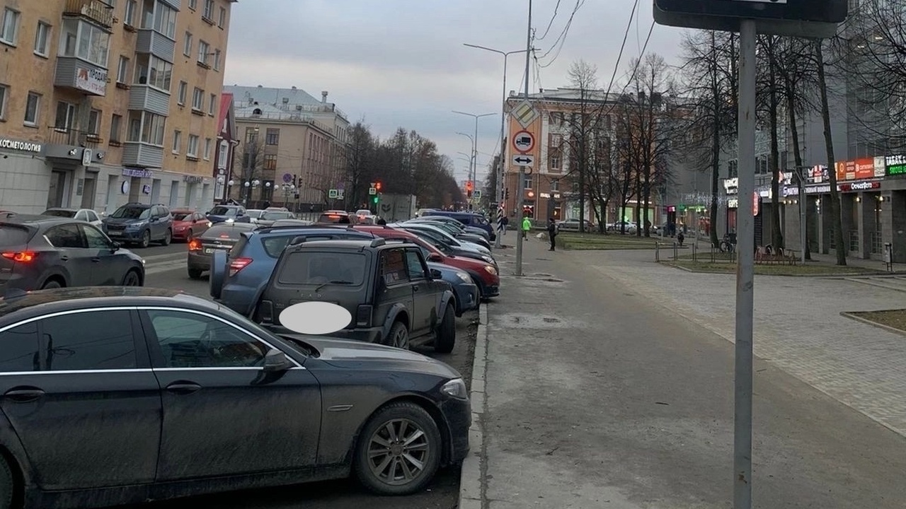 В Петрозаводске шесть водителей оштрафовали за ...