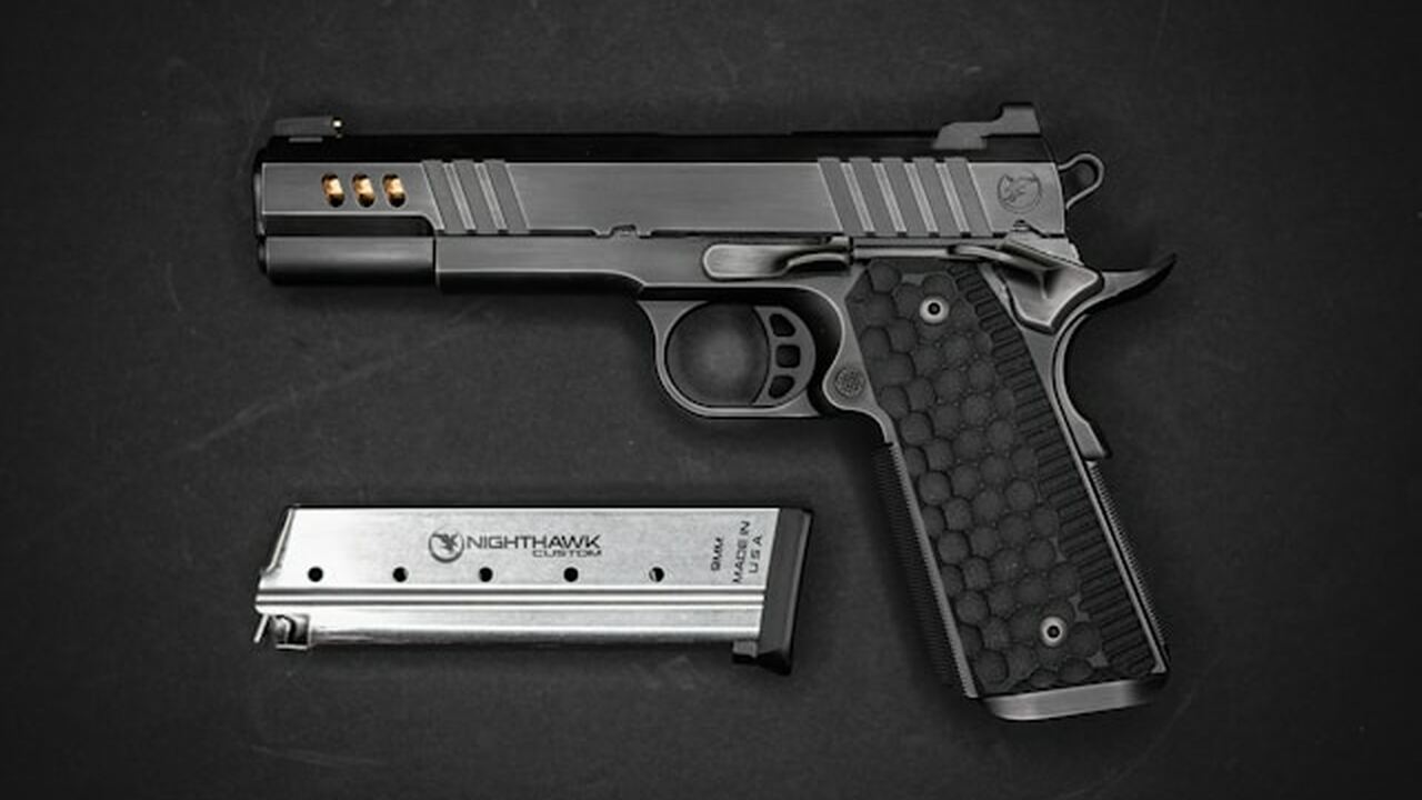 В Карелии на мужчину завели уголовное дело за самодельный пистолет В Карелии завершено расследование уголовного де...