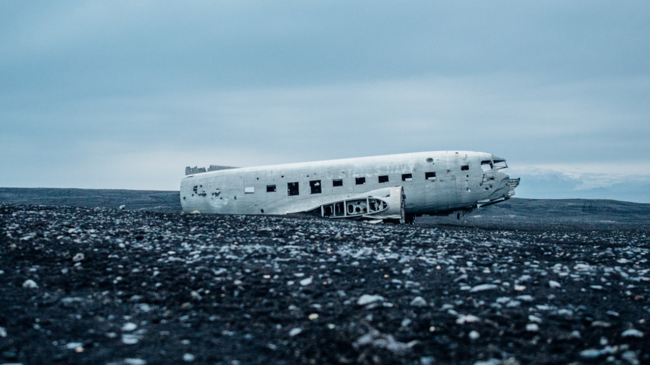 Пропавший в 1989 году самолет нашли в 2023: какой секрет был скрыт в горах 34 года История, которую считали навсегда потерянной, н...