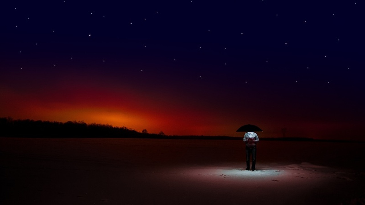 Уфолог рассказал о контакте с инопланетянкой на Волге Российский уфолог Игорь Соколов в эфире програм...