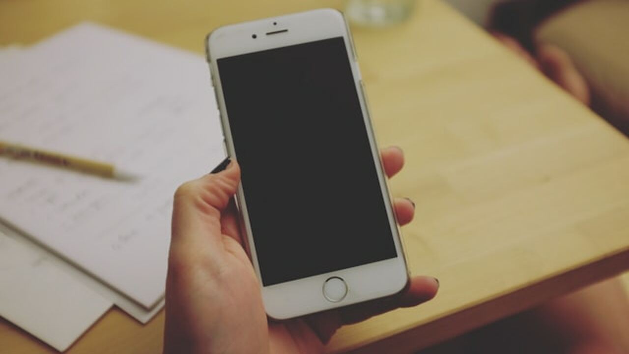 Россиянам без регистрации в национальном мессенджере грозит запрет доступа к «Госуслугам» В России внедряется новая система авторизации н...