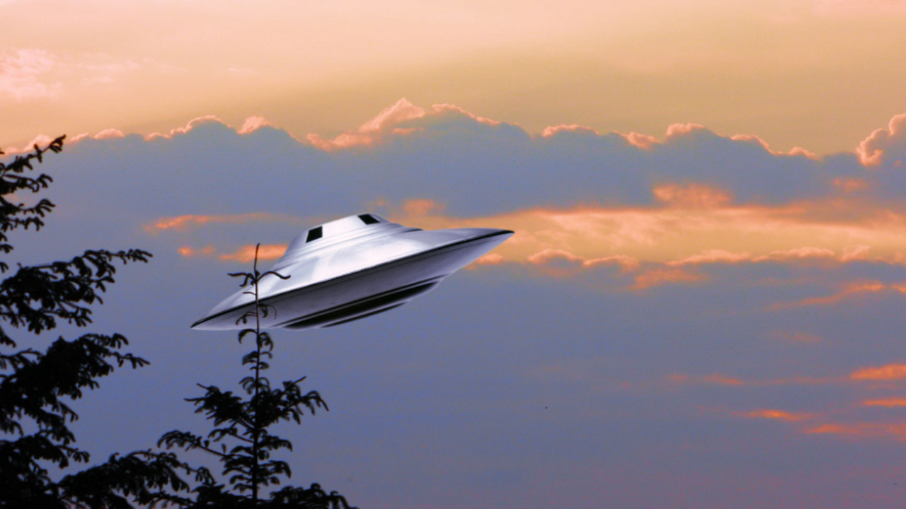 Ученые: инопланетяне могут увидеть Землю на расстоянии до 12 тысяч световых лет Исследователи из Центра поиска внеземного разум...