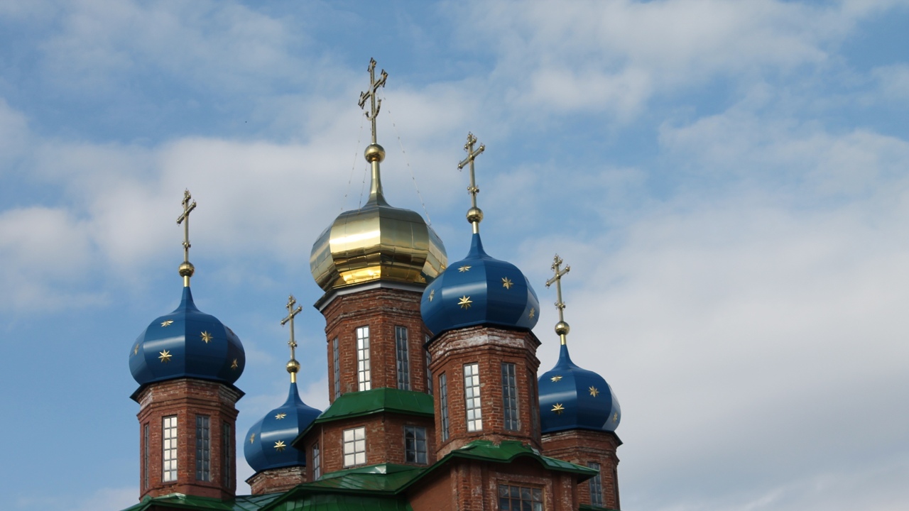 В церкви объяснили, почему молитва не работает без внутреннего труда Представители Русской православной церкви подчё...