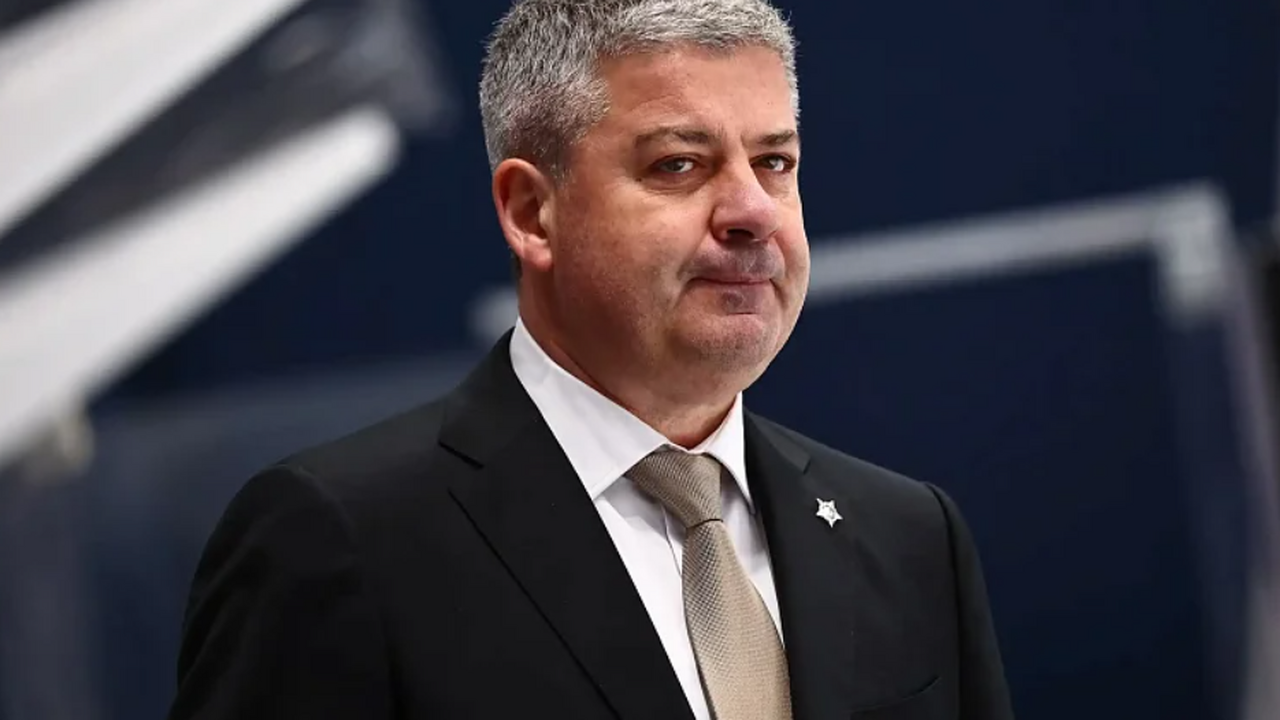 Бывший главный тренер «Адмирала» Леонид Тамбиев...