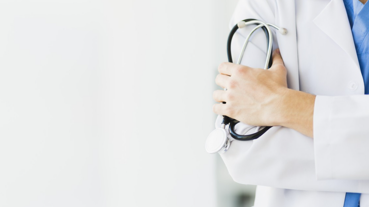 Кожный зуд, боль в плече и постоянная сухость в...