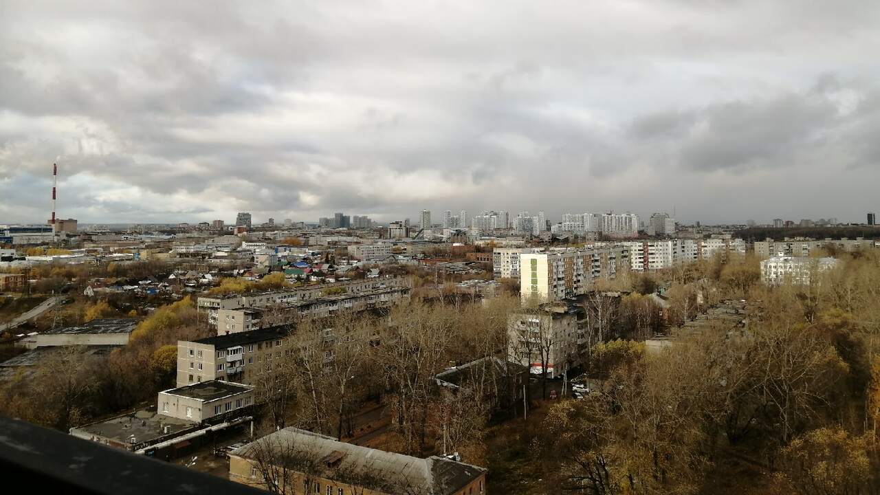 Жители Петрозаводска пожаловались на опасный перекресток Володарского и Калинина Жители Петрозаводска заявили об опасности перек...