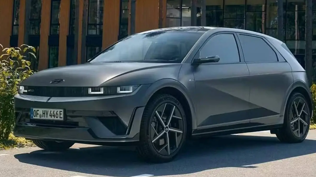 Hyundai представил обновленный Ioniq 5 2026 Компания Hyundai показала модернизированную вер...