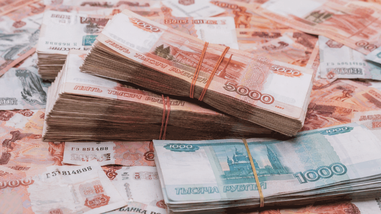 Реальные зарплаты в России продолжают увеличива...