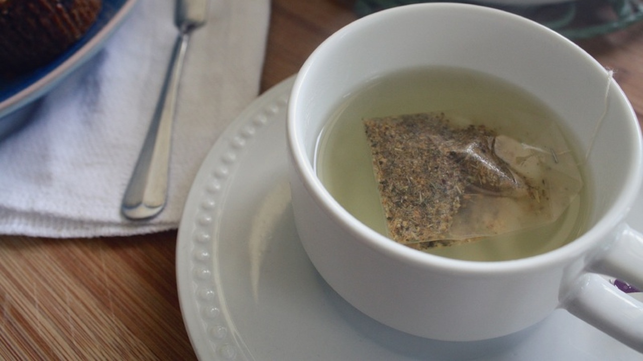 Горячий напиток с сюрпризом: что скрывается в вашем любимом чае? Привычный ритуал чаепития, который для многих я...