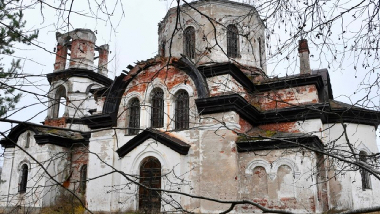 В Карелии возродится старинный храм с монастырским подворьем В живописной деревне Вехручей, что в Прионежско...