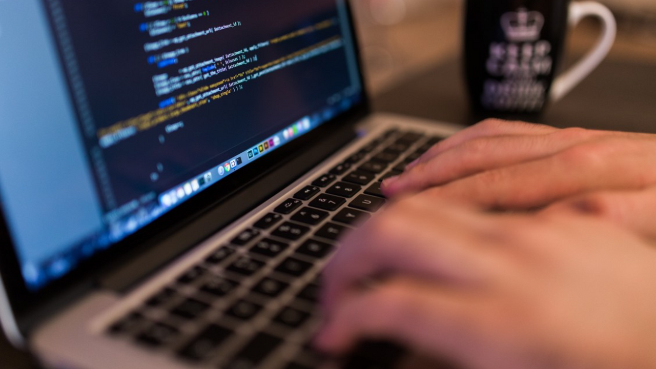 Хакеры ломают аккаунты за секунды — как создать пароль, который не взломают Каждую секунду по всему миру взламываются тысяч...