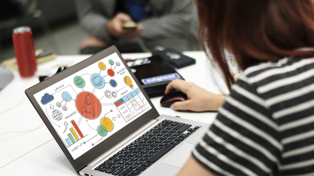 Мозг "отключается" в 14:06: ученые назвали точное время спада продуктивности Исследователи определили конкретный момент рабо...