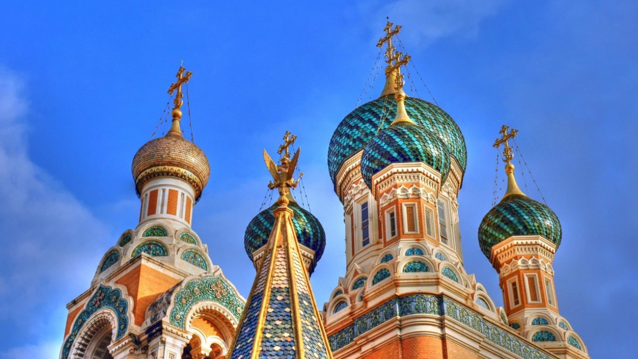 Иерей назвал зашкваром нежелание идти в храм из-за дорогих авто священников Настоятель храма Покрова Пресвятой Богородицы в...