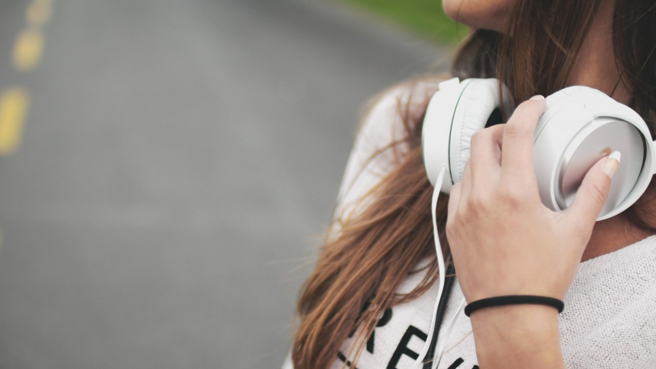 Нейробиологи обнаружили, что человеческий мозг ...