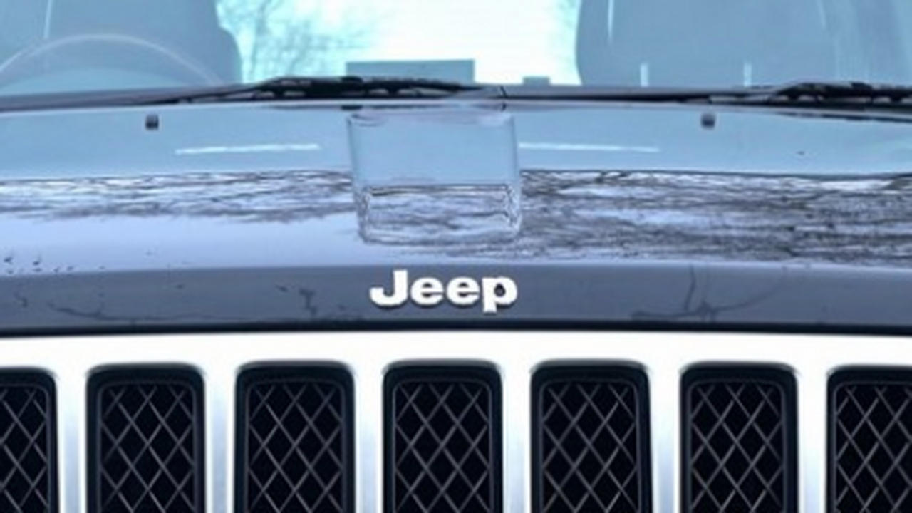 Stellantis намекнула на возвращение Hemi V8 в Jeep Grand Cherokee Компания может пересмотреть отказ от V8 после н...