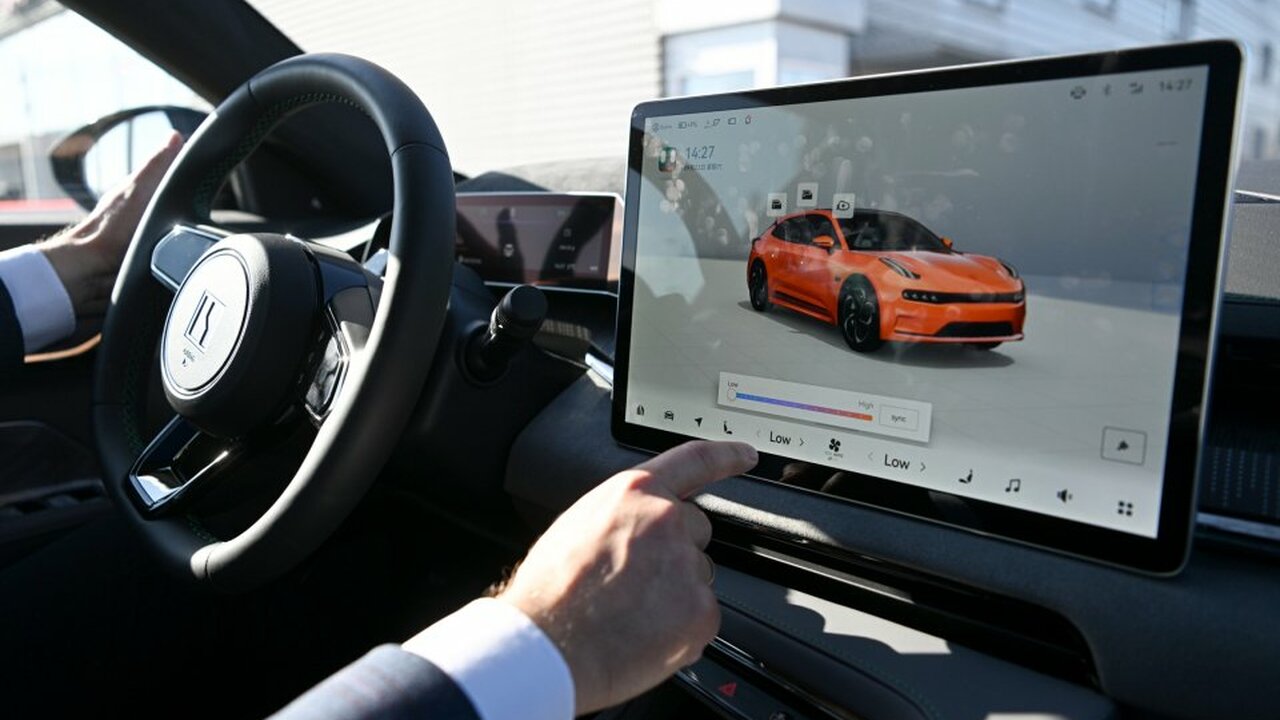 Новый запрет на экспорт китайских автомобилей может вызвать дефицит некоторых моделей в России С 1 января 2026 года в Китае вступили в силу но...