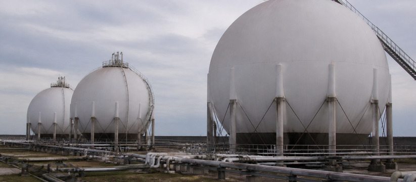 Европа рискует начать отопительный сезон с рекордно низкими запасами газа Европа рискует начать отопительный сезон с реко...