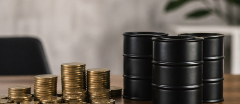 Нефтяники могут получить рекордные 280 млрд по демпферу за август Нефтяные компании могут получить рекордные 280 ...