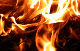 В Беломорске произошел пожар на ЖД-станции