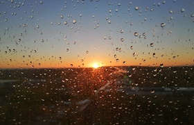 Метеоролог предупредил о ледяном дожде и гололе...