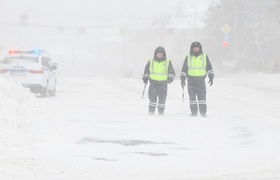 В Карелии из-за сильного снегопада перерыли тра...