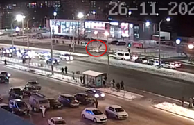 В Петрозаводске автомобиль сбил школьника на пе...