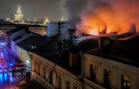 Пожар в ЖК на Страстном бульваре потушили, эвак...