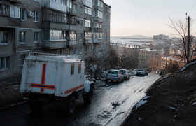 Авария на сетях оставила без света и воды тысяч...