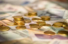 Спрос на наличные в России достиг максимума с н...