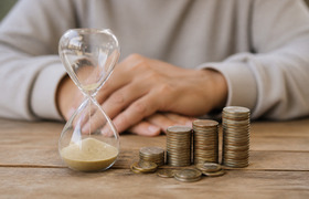 В 2027 году страховая пенсия на общих основания...