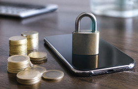 Аферисты притворяются работодателями и блокирую...