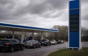 В Свердловской области снова пропадает бензин