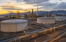 НПЗ ADNOC в Рувайсе вышел на полную мощность по...