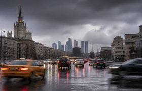 Дождь и гроза ожидаются в Москве во вторник с 1...